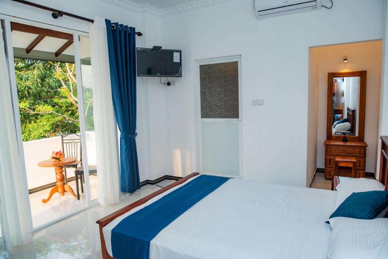 Sky Edge Homestay كاندي المظهر الخارجي الصورة