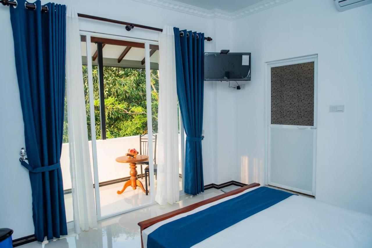 Sky Edge Homestay كاندي المظهر الخارجي الصورة